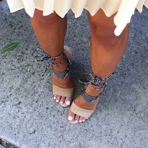 Splendid, snake skin and tan shoe, lace up with snake skin shoelace